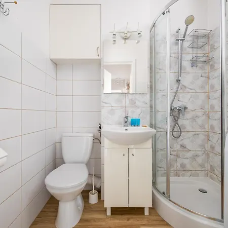 Bielański Homely By Bookinghost * Warszawa